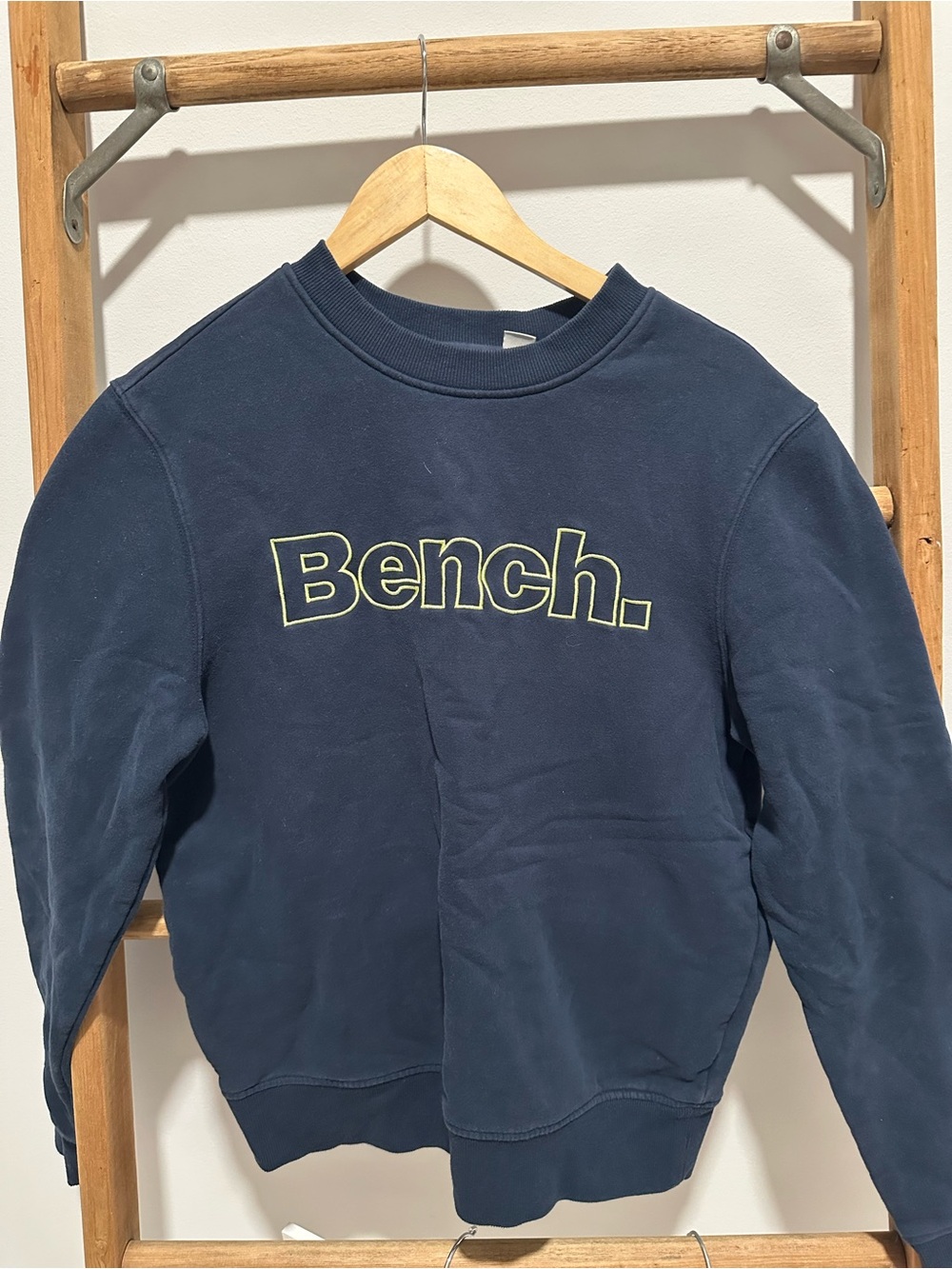 Men’s Bench Navy Crewneck Sweatshirt with Yellow-Outlined Logo